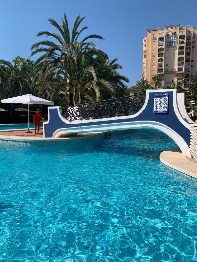 The Best House! Large Terrace Beach And Bars! Traveller Awards 2024-2025 Torrevieja Dış mekan fotoğraf